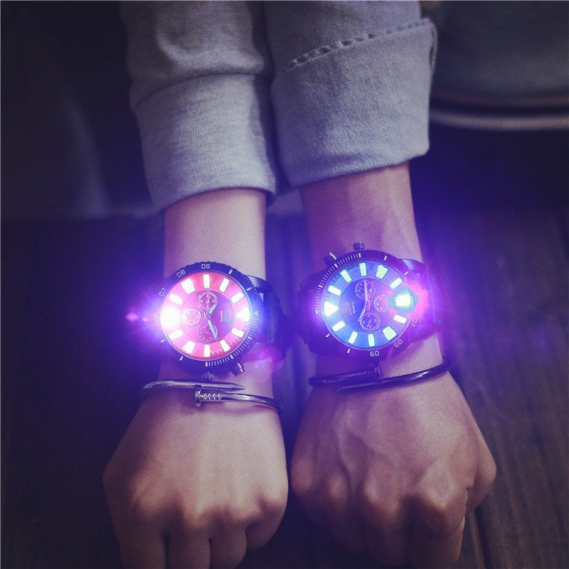 Luminous quartz watch