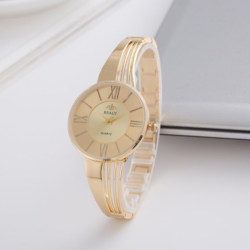 Quartz watch with fashionable fine watch strap