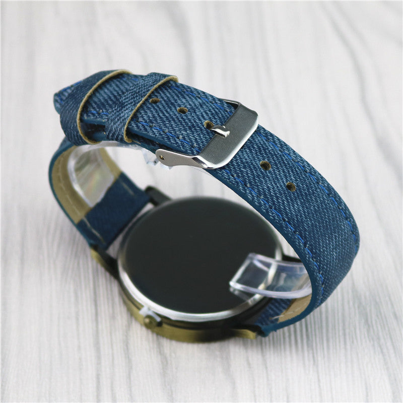 Alloy Horse Head Pattern Men's And Women's Cowboy Belt Watch