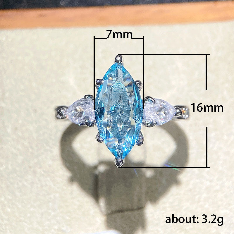 Ornament Copper Inlaid Light Blue Horse Eye-shaped Zircon Wedding Ring