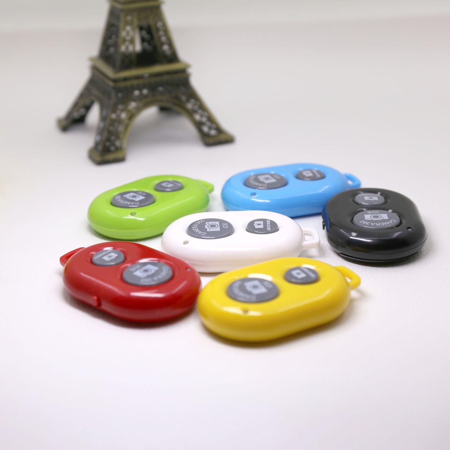 Bluetooth remote control for mobile phone