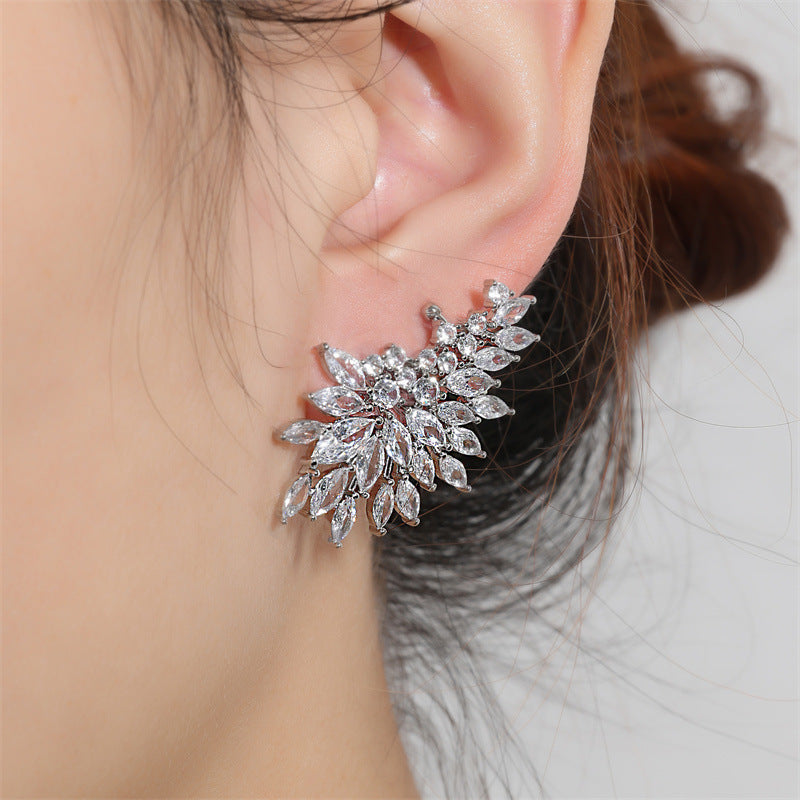 Flower Horse Eye Ear Studs Tassel Simple Eardrops Light Luxury High-grade Earrings