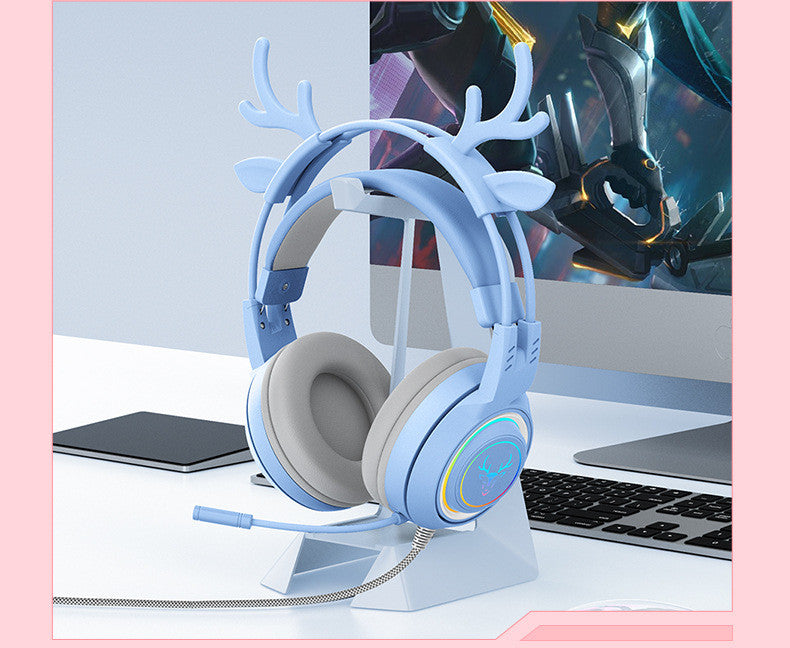 Headphones Are Universal For E-sports Online Classes