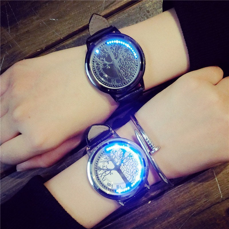 Luminous quartz watch