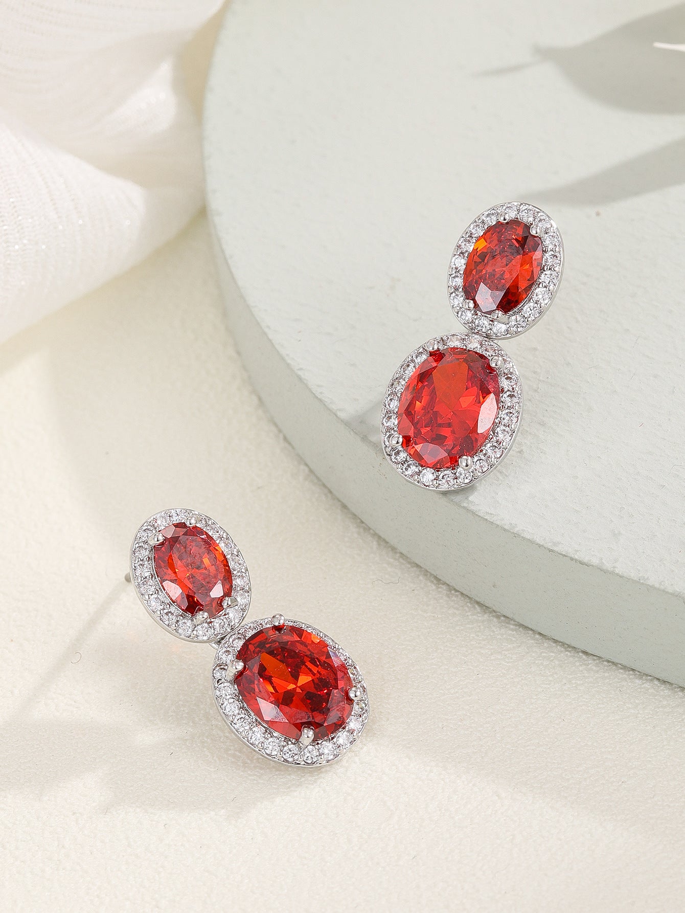 Oval Color Zircon SATINE Popular Fashion Earrings Advanced