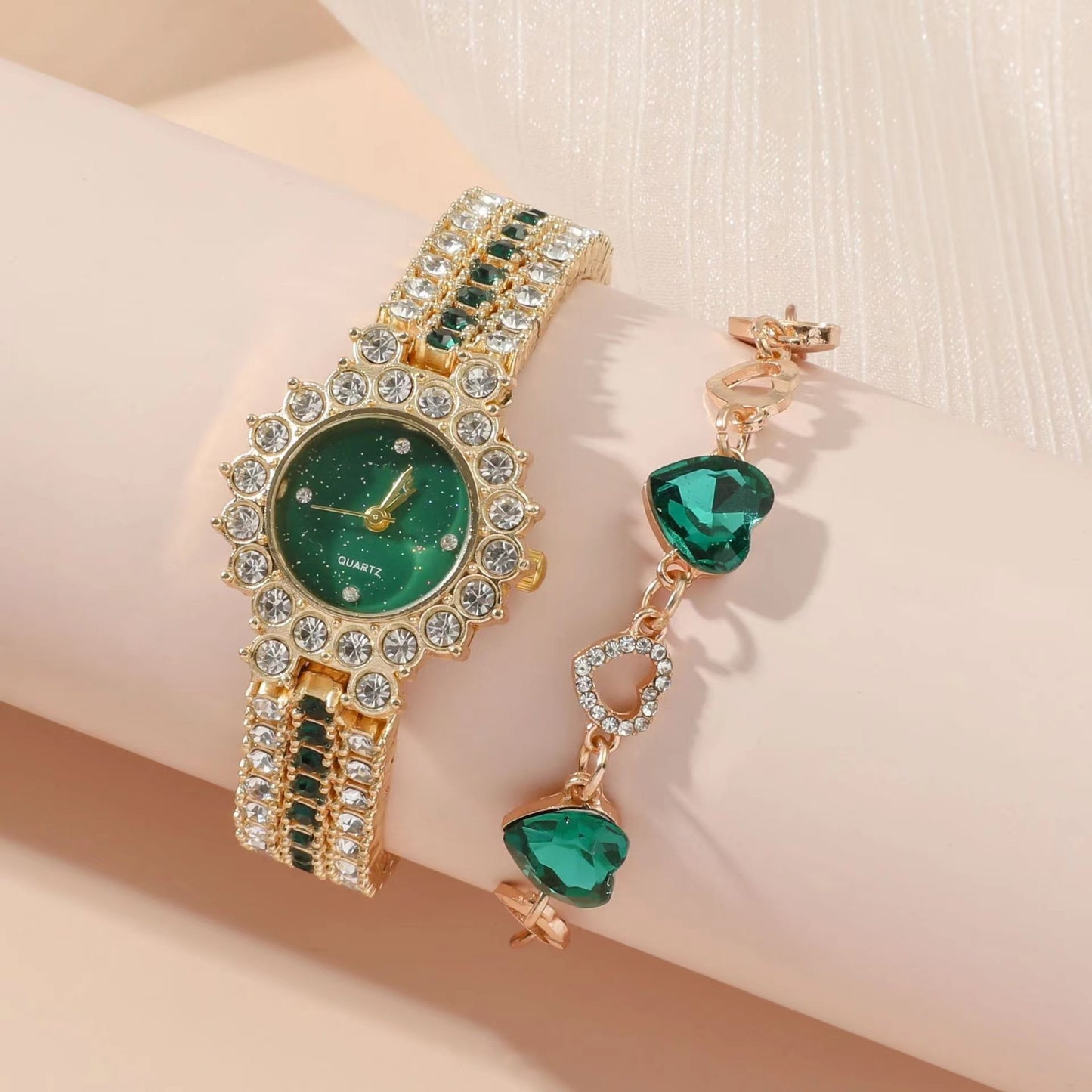 Popular Small Green Watch Women's Steel Belt Quartz Watch Ring Gift Set Boxed Five-piece Set