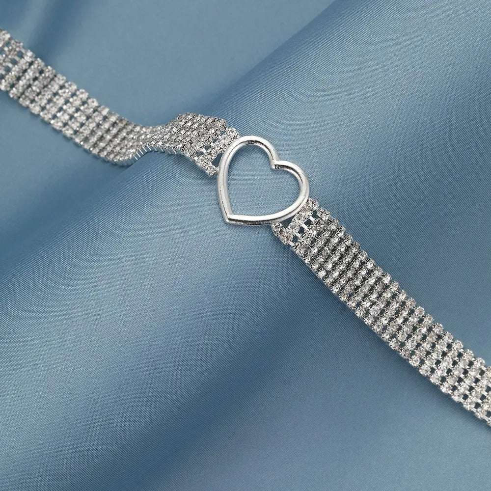 Women's Fashion Simple Rhinestone Heart-shaped Necklace