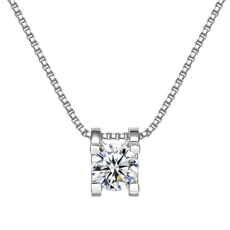 Mosang Diamond Bullhead Pendant Women's Pure Silver Necklace