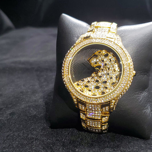 Round Leopard Full Diamond English Ladies Watch